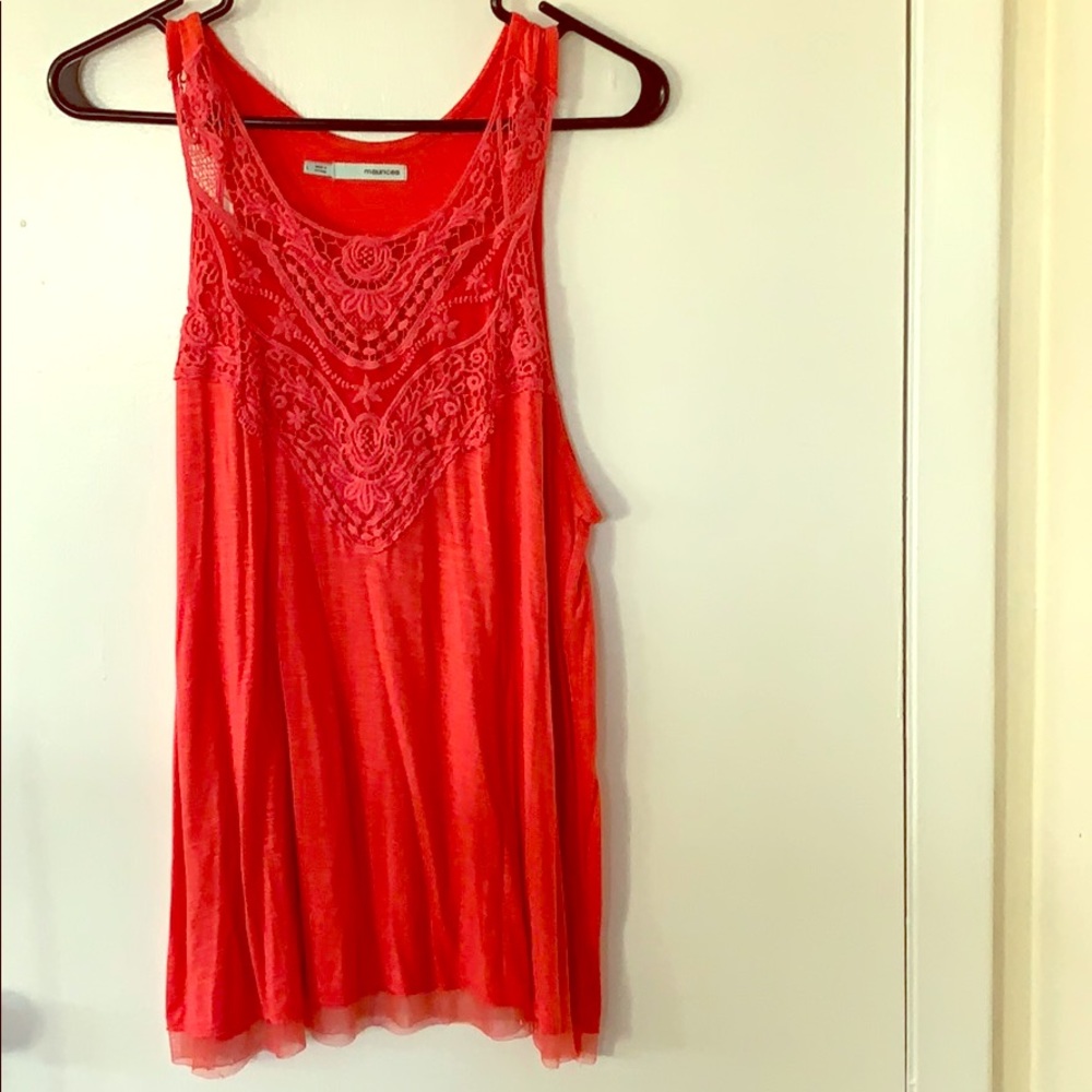 Coral tank